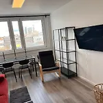 Alexanderplatz Fresh Adorable برلين